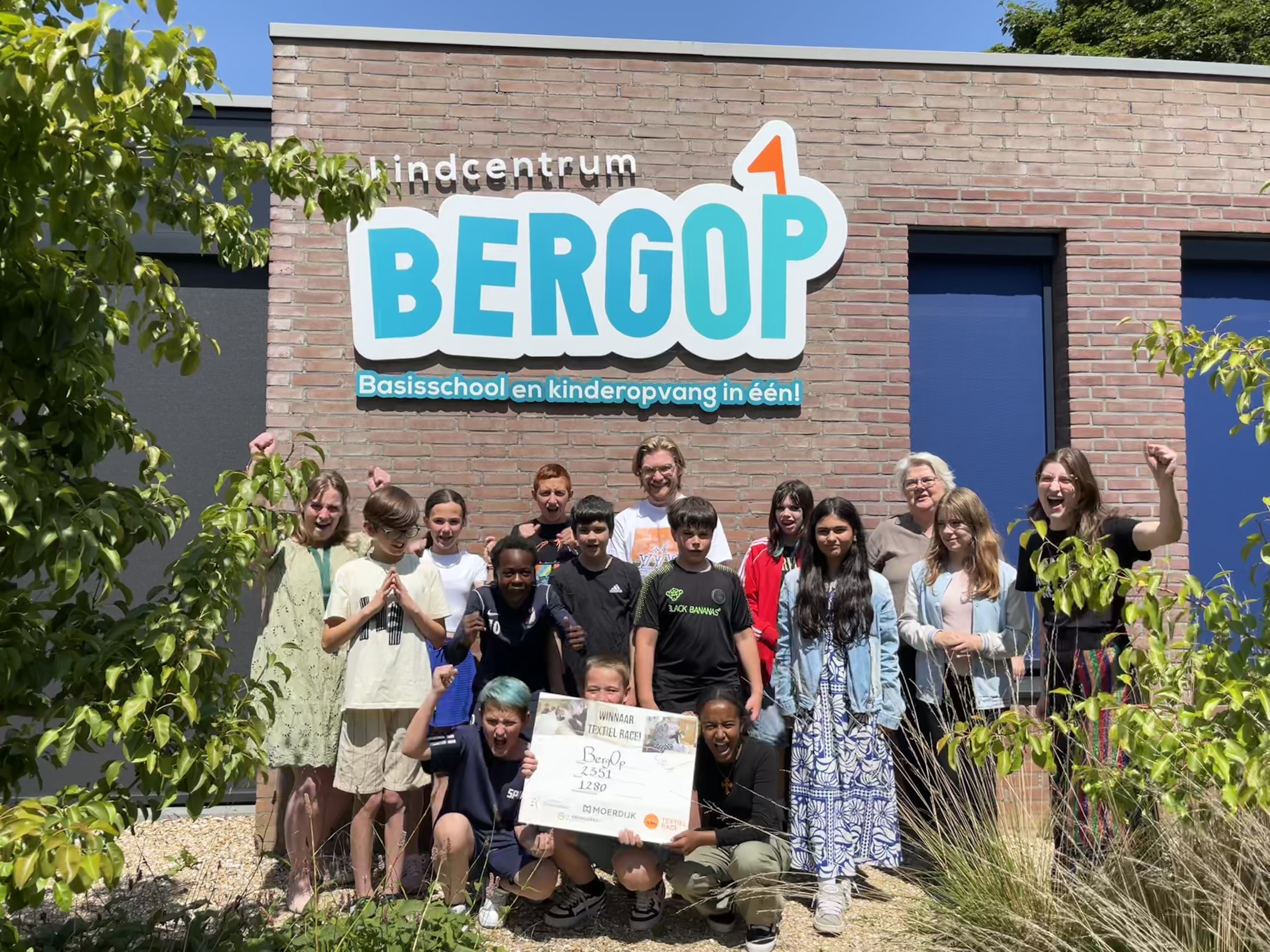 Basisschool BergOp uit Roosendaal wint Textiel Race